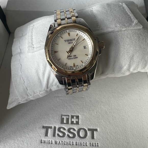 Brand new tissot watch - Picture 2 of 3